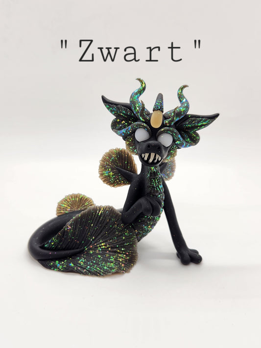 "Zwart" black angler fish dragon sculpture