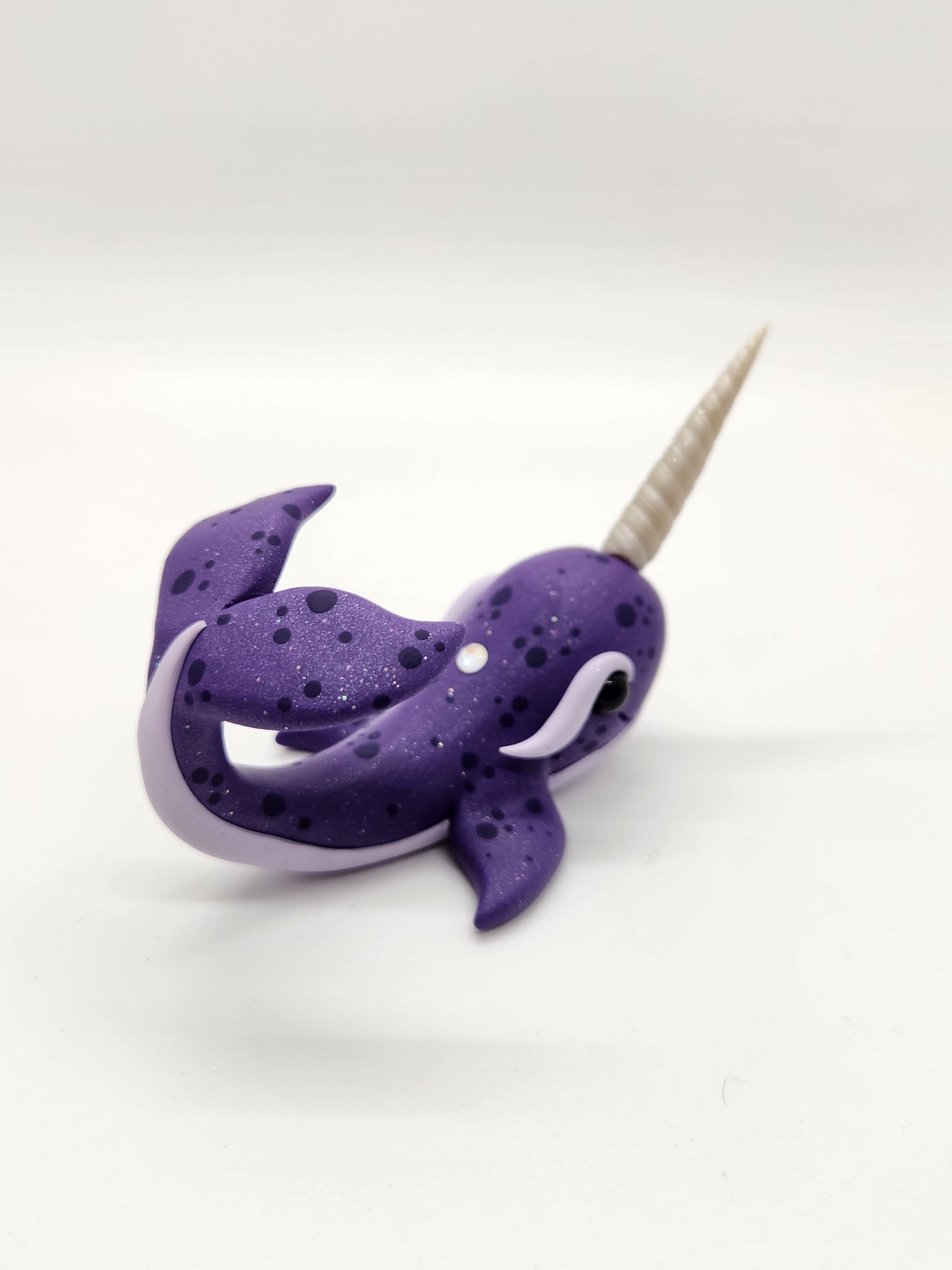 "Vaal" narwhal sculpture