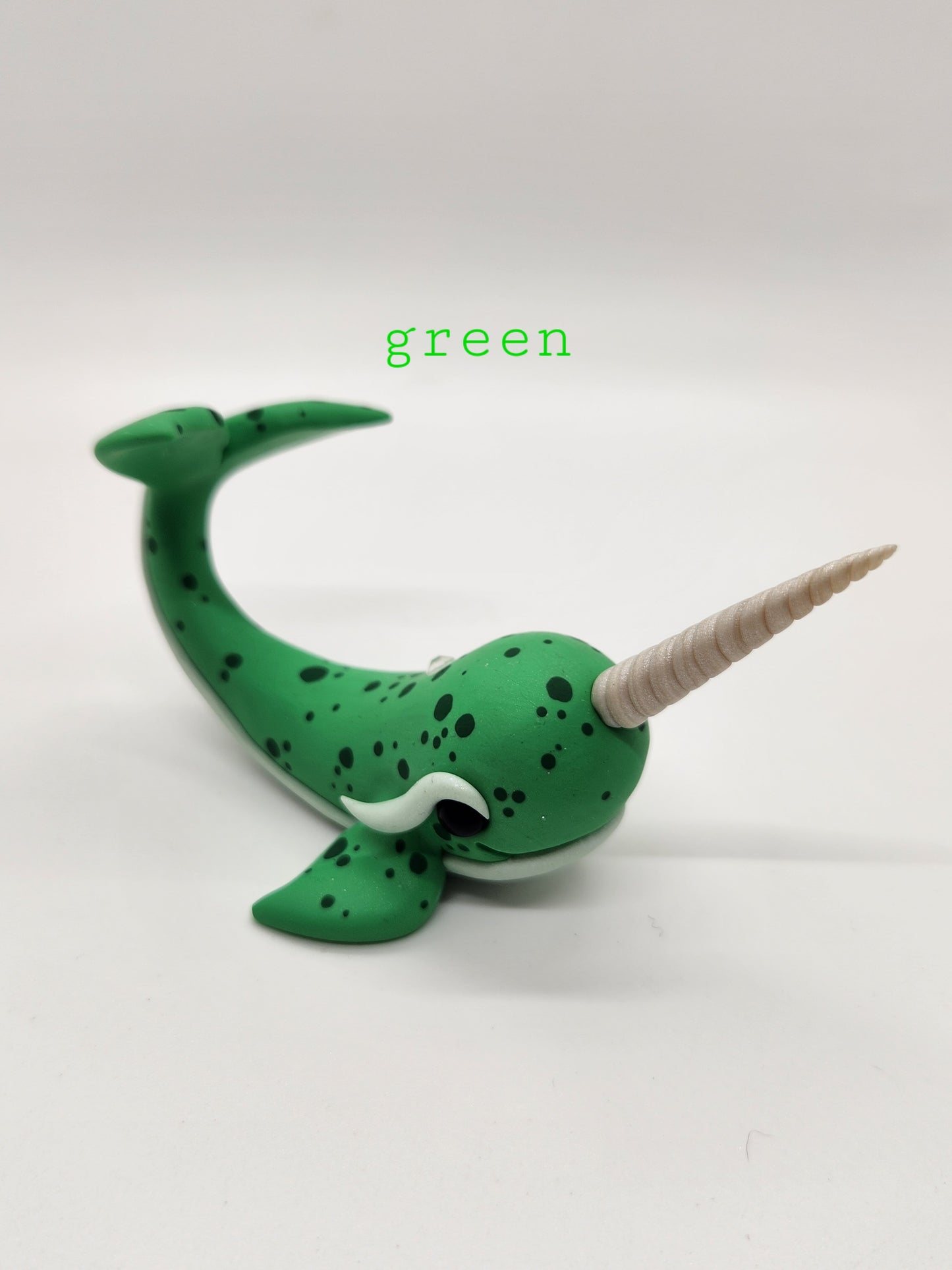 "Vaal" narwhal sculpture