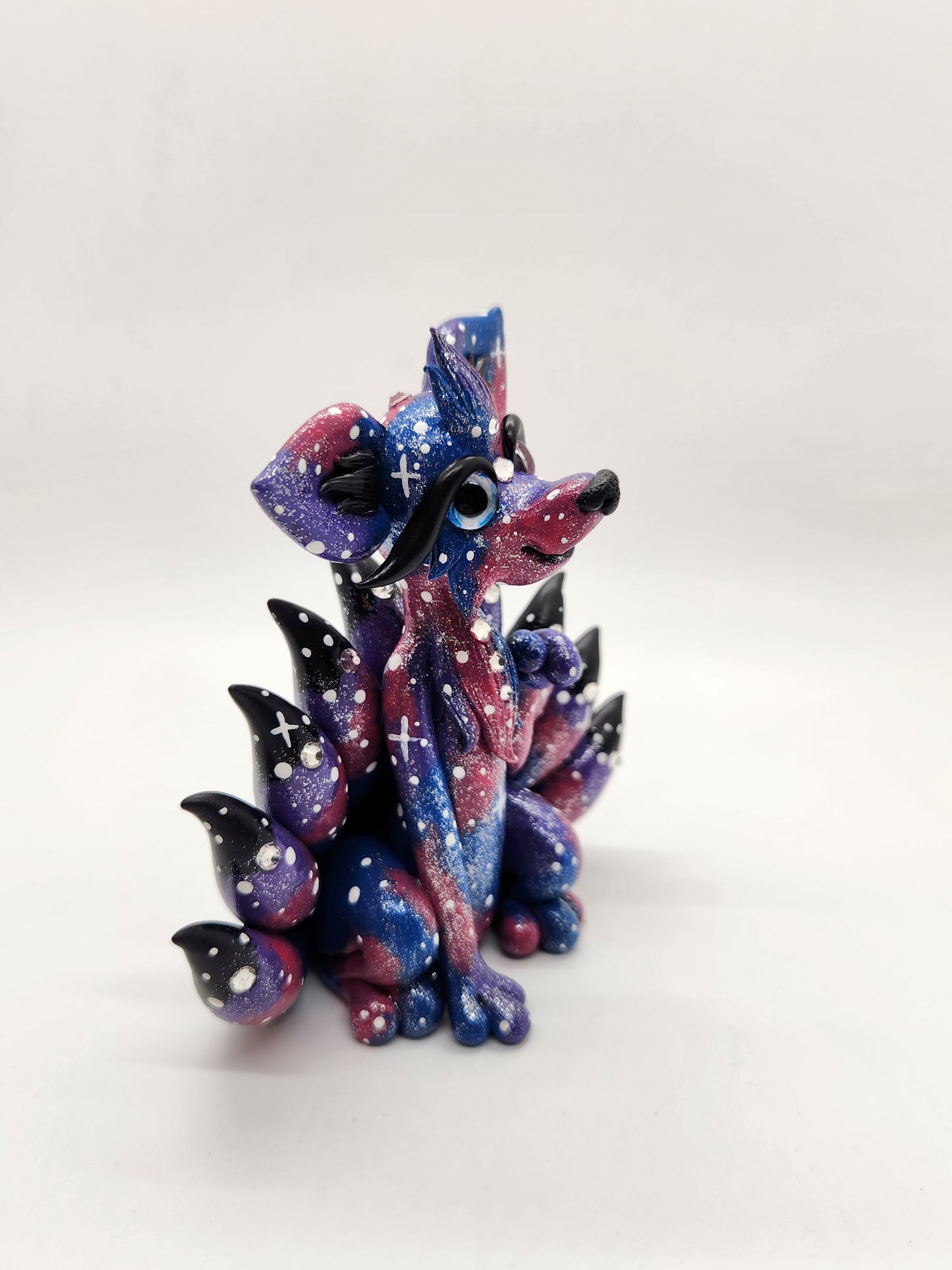 "Raum" Space kitsune sculpture