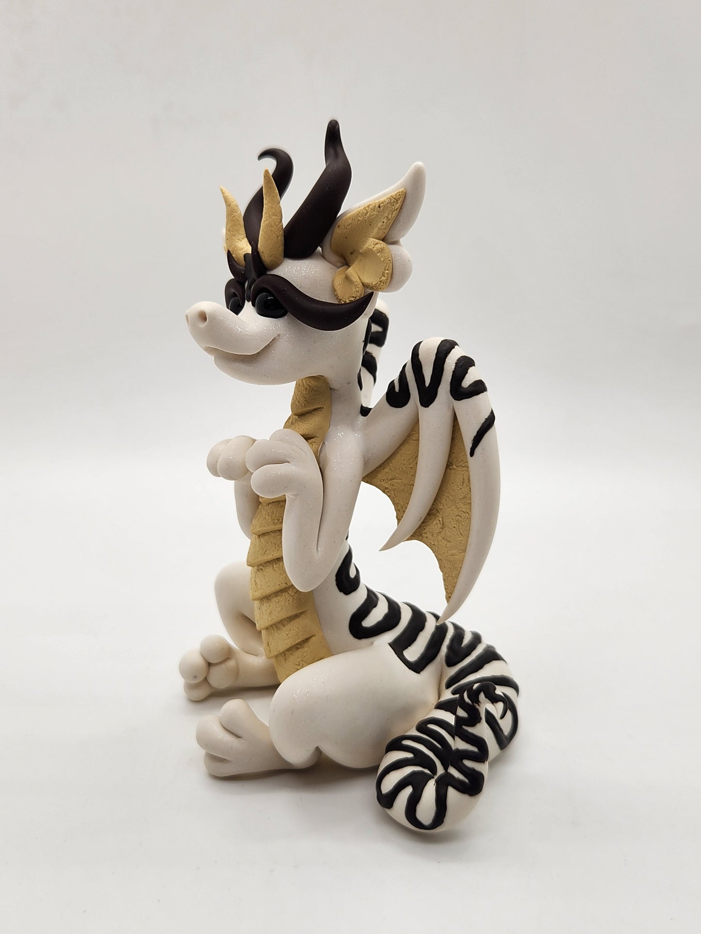 Zebra Cake dragon sculpture