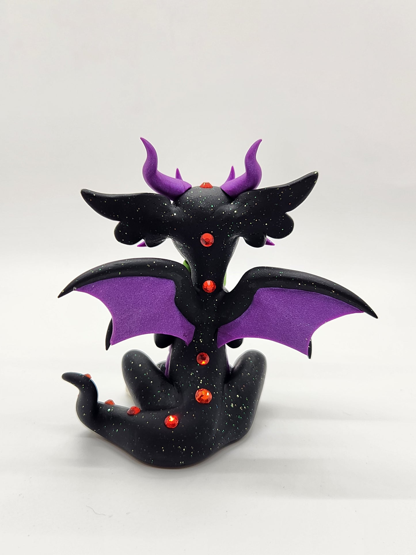 Halloween Dragon sculpture blind bags