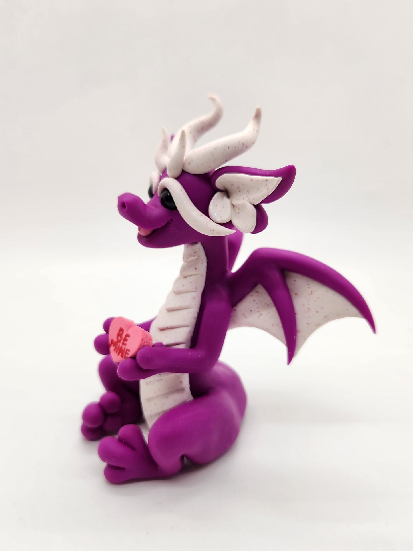 "Cinta" purple and white valentine's Dragon sculpture