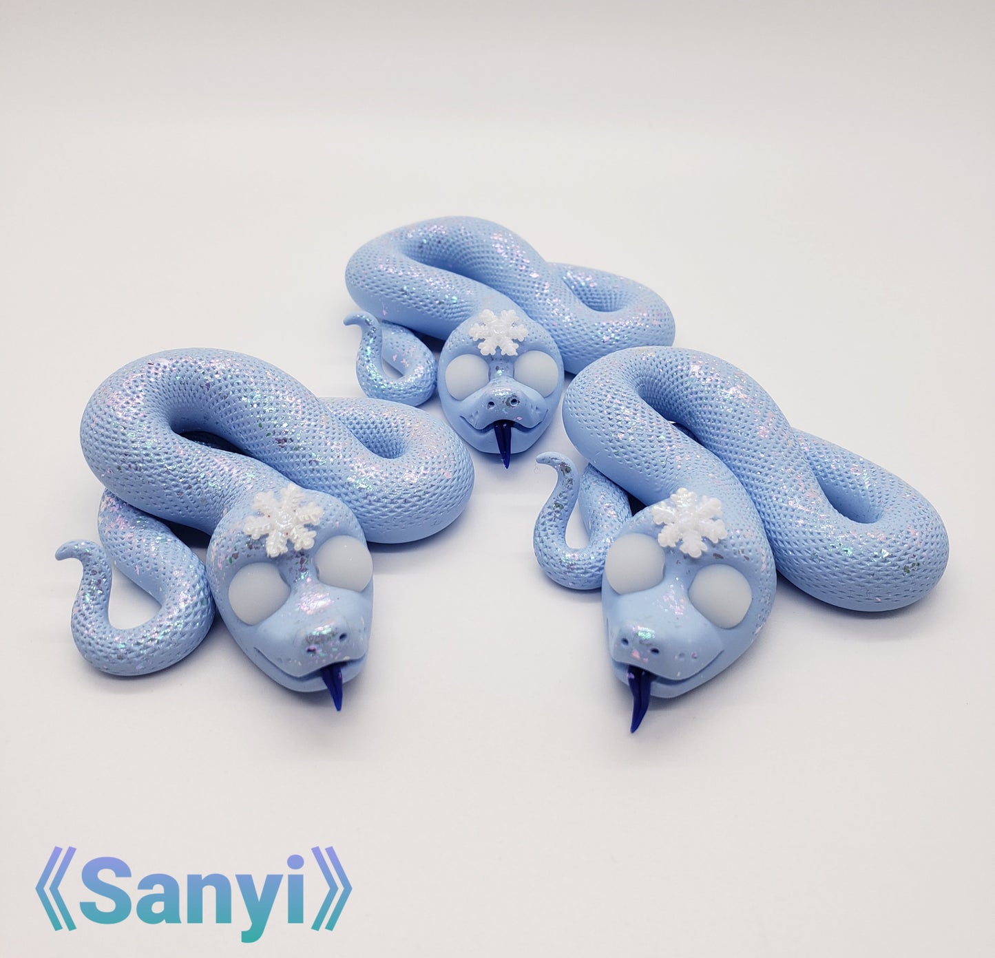 "Sanyi" Snow Snake