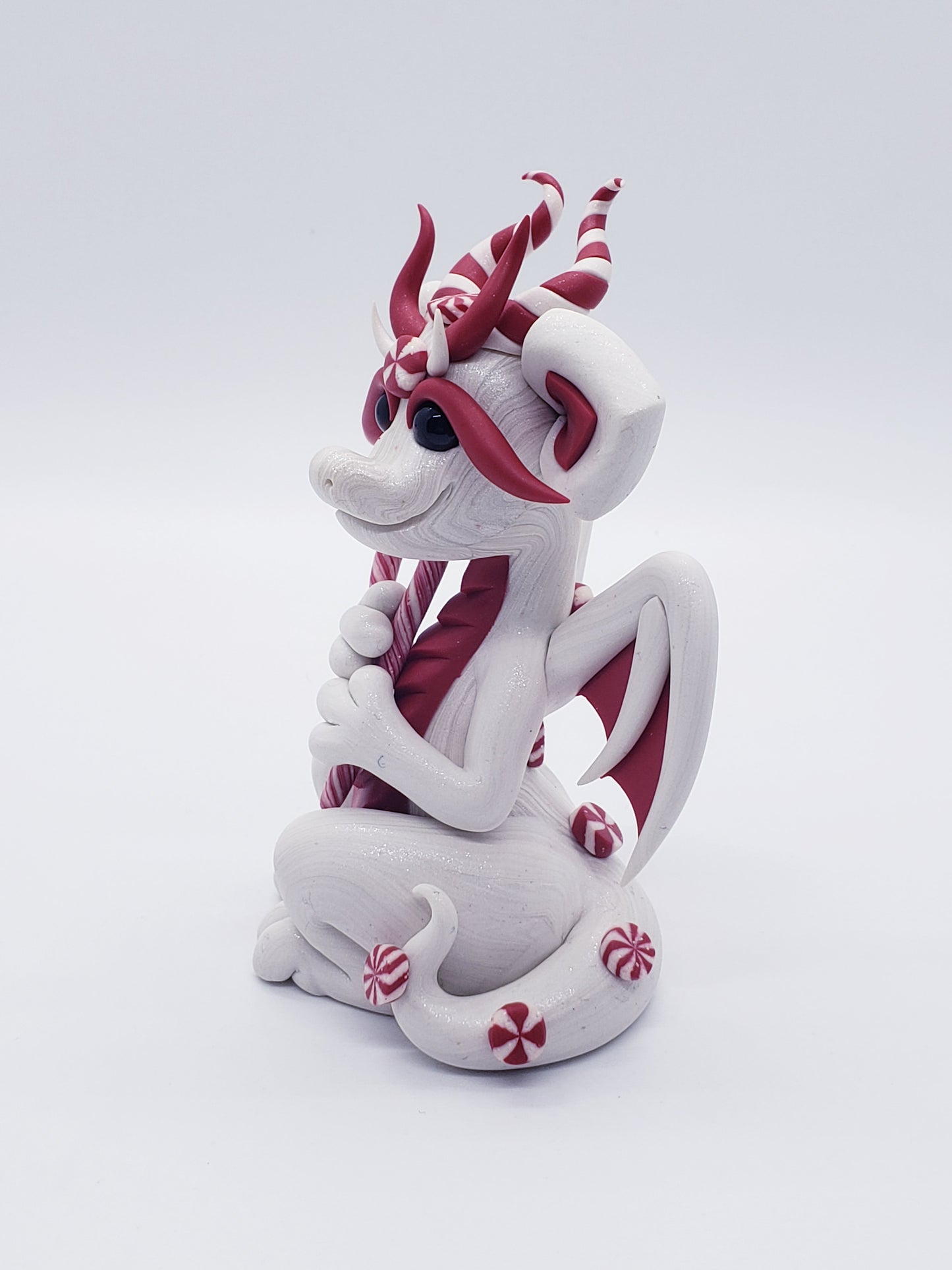 "Lole" peppermint dragon sculpture