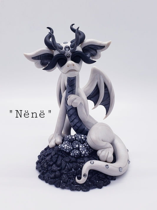 "Nënë" dragon scuplture with eggs