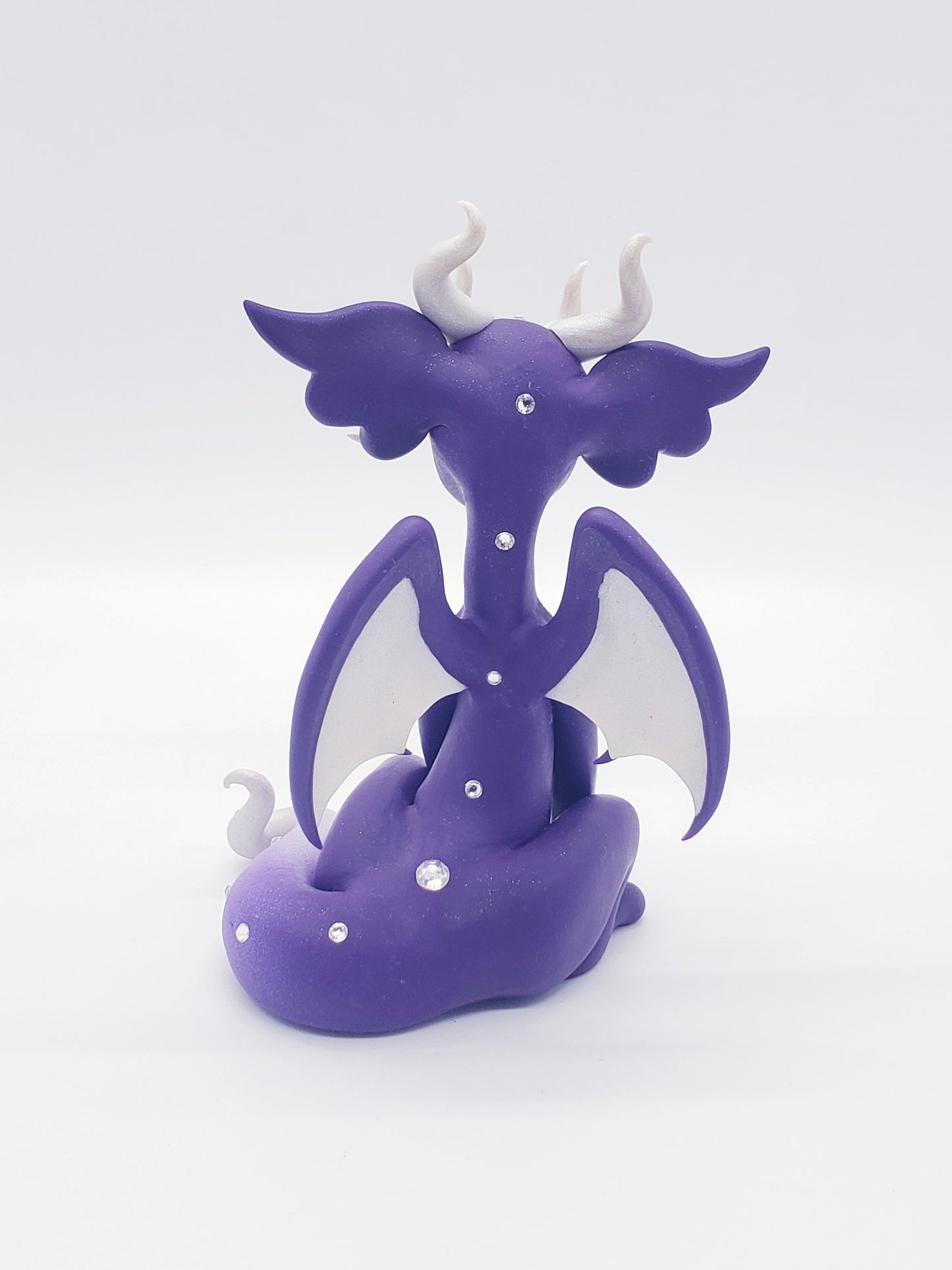 "Rêga" purple dragon sculpture