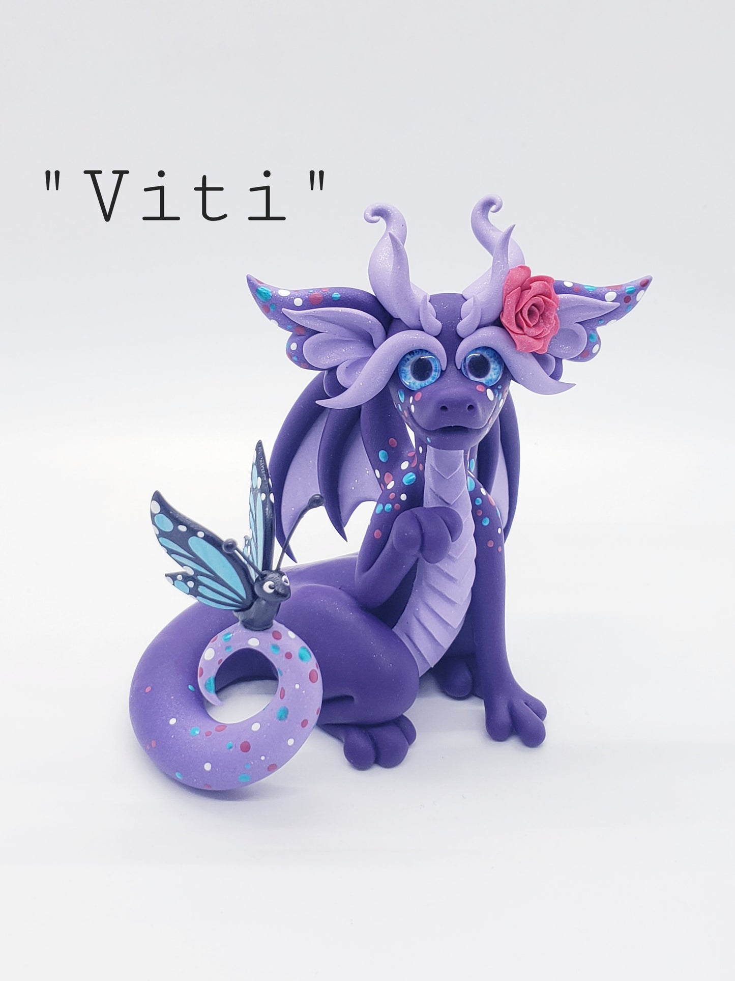 "Viti" purple dragon sculpture