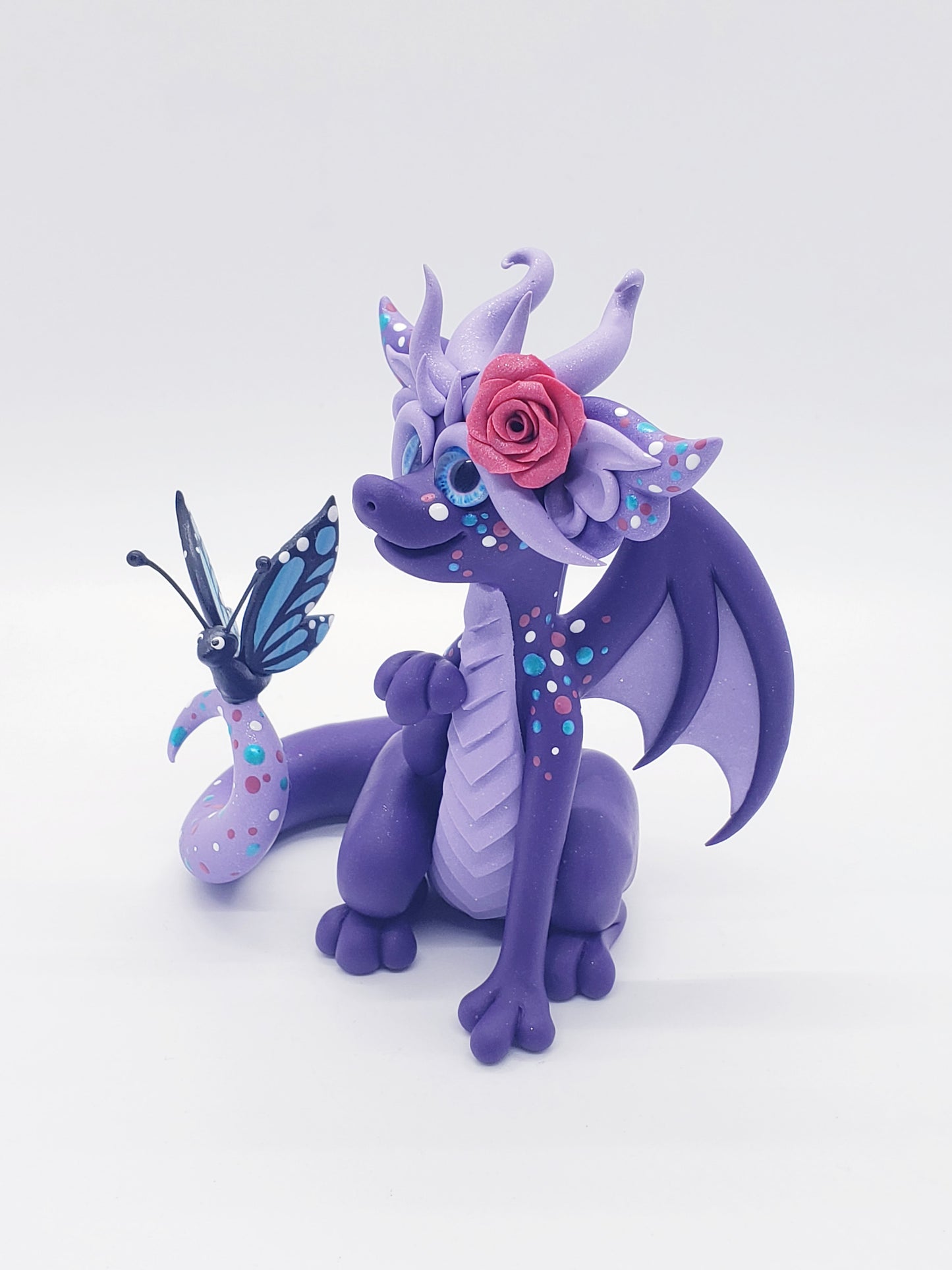 "Viti" purple dragon sculpture