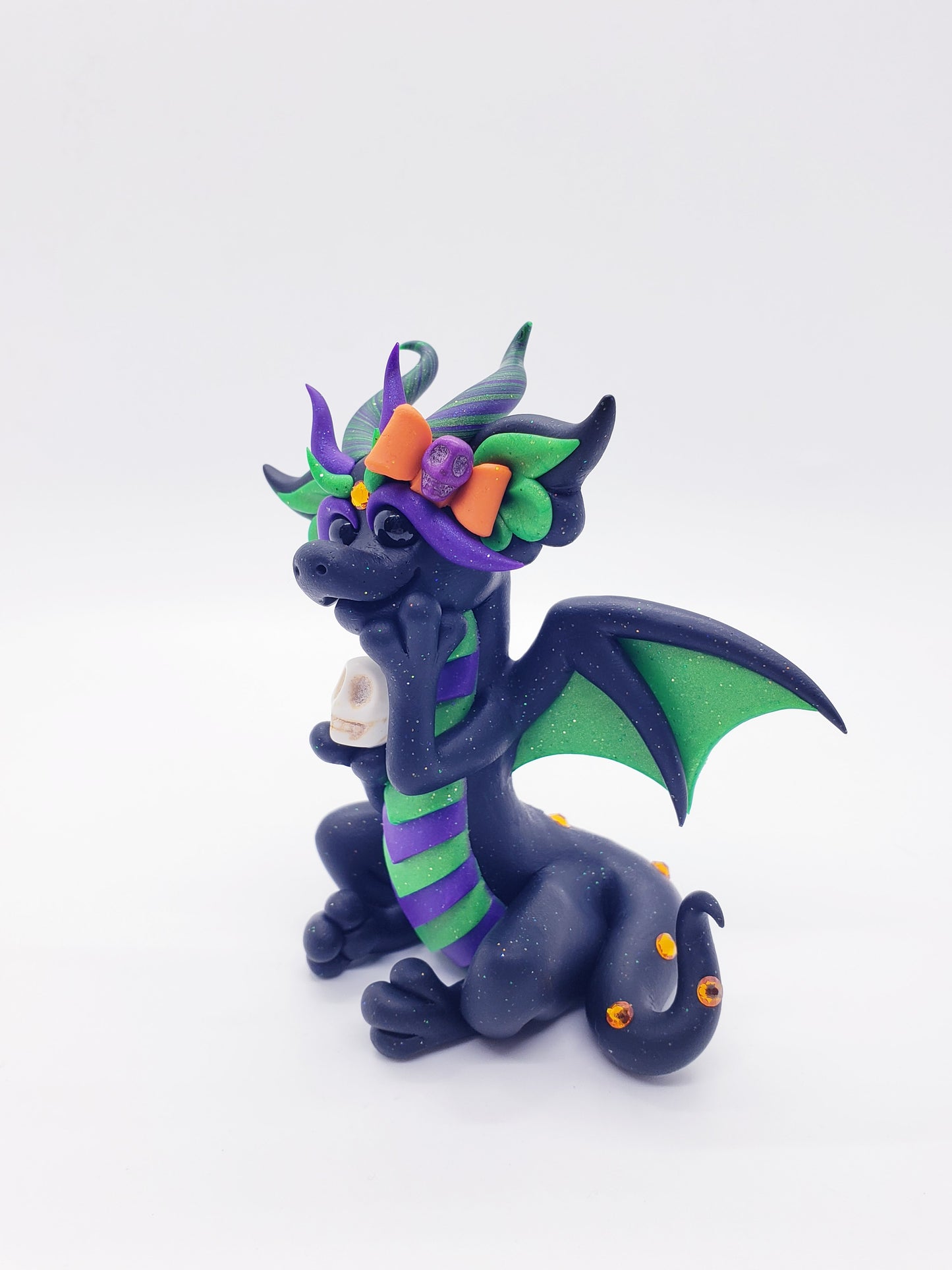 "Santu" halloween dragon sculpture