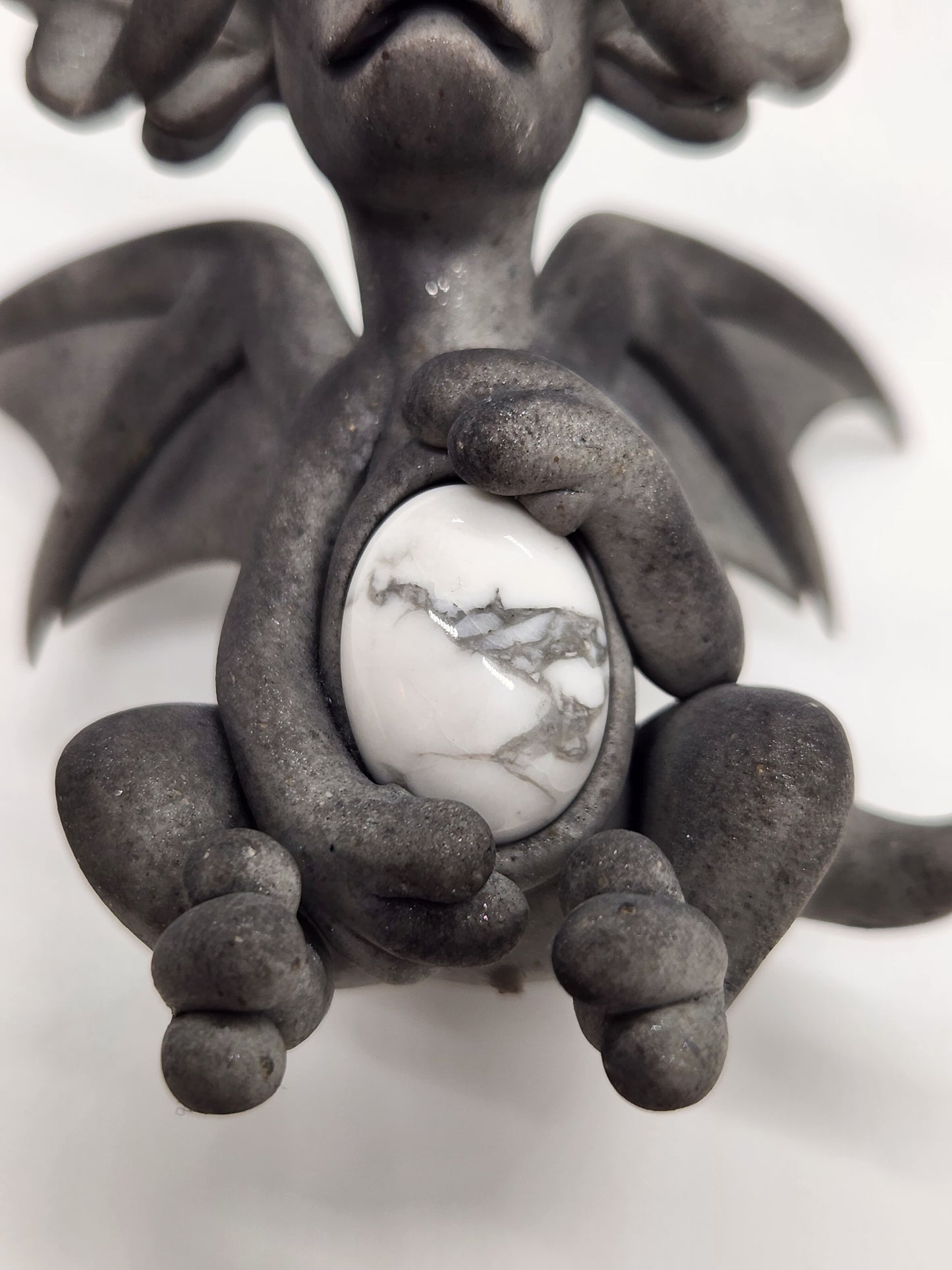 "Socha" gray dragon sculpture with howlite belly