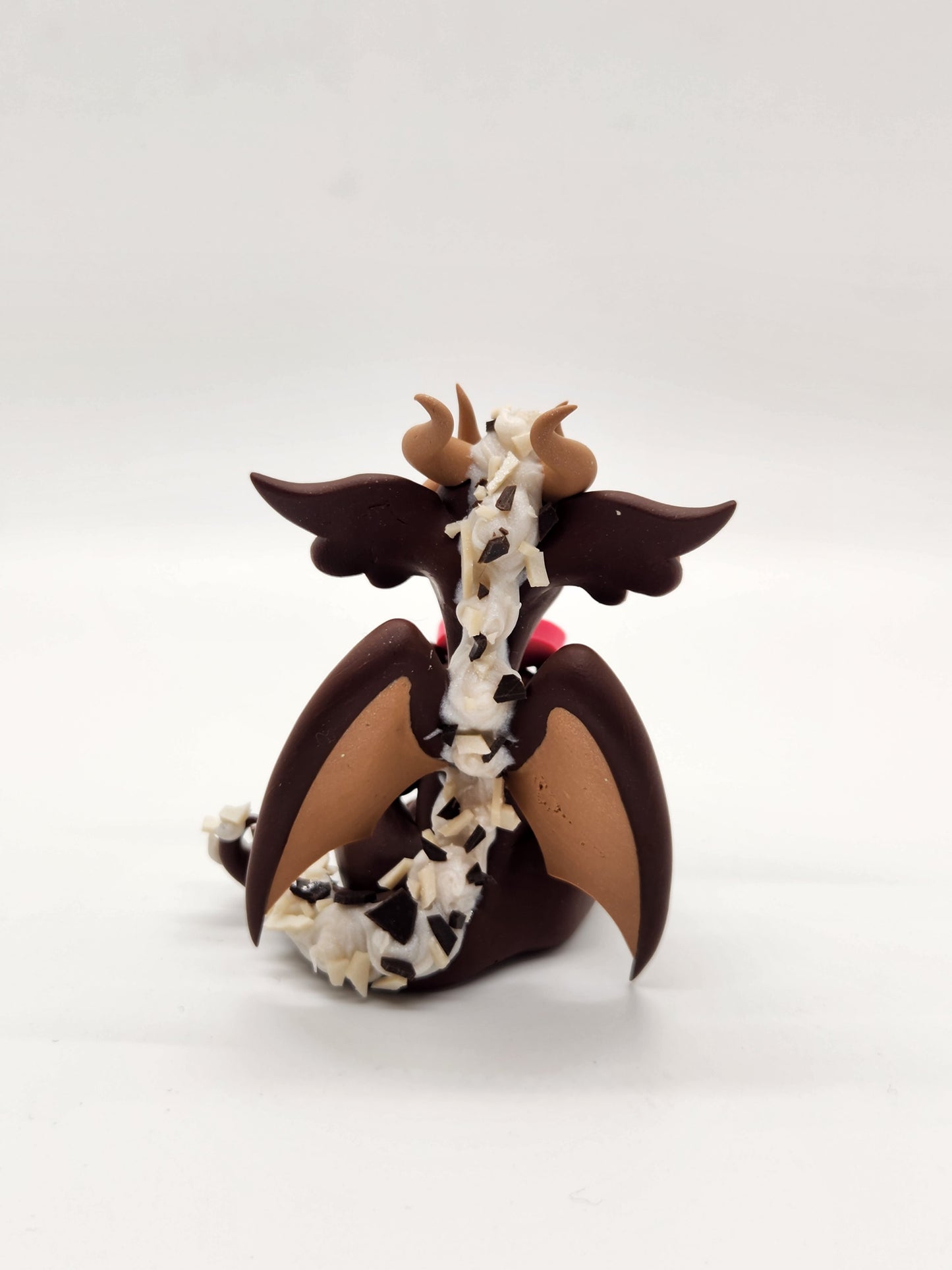 "Lole" chocolate bonbon dragon sculpture blind bag