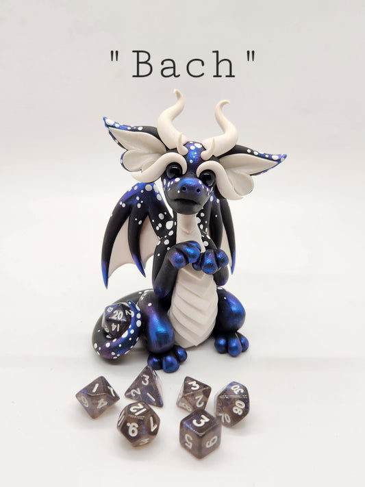 "Bach" black mini dice set dragon sculpture