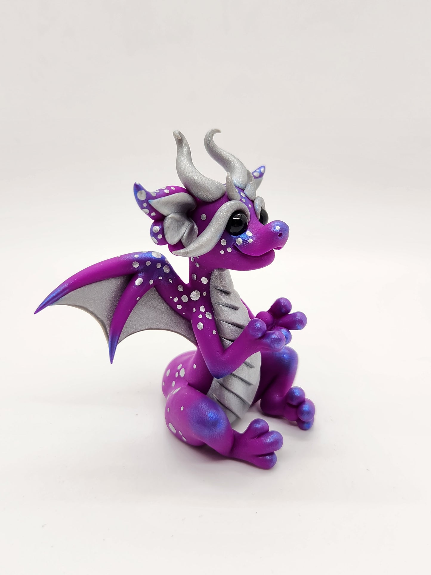 "Mali" purple mini dice set dragon sculpture