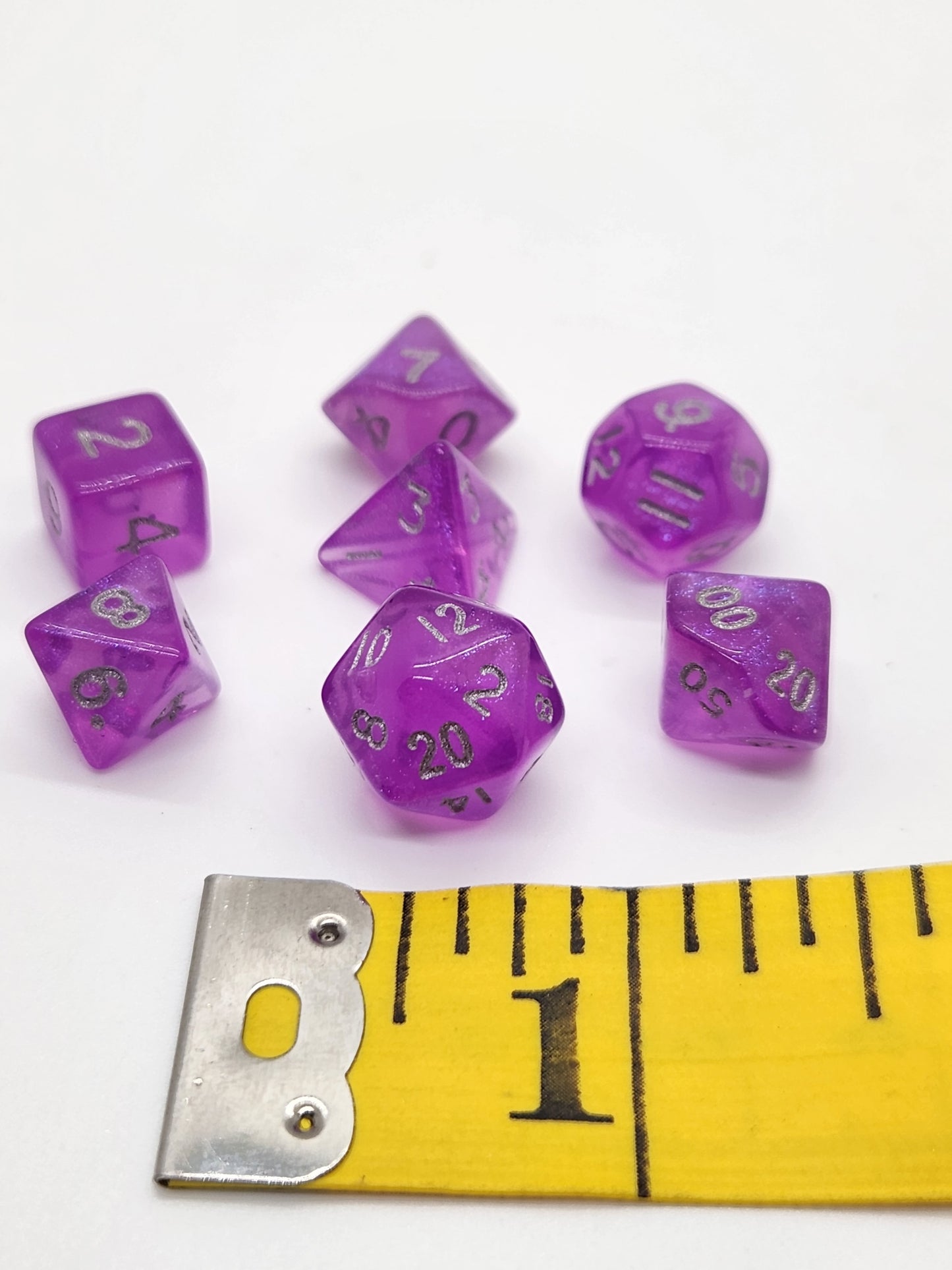 "Mali" purple mini dice set dragon sculpture