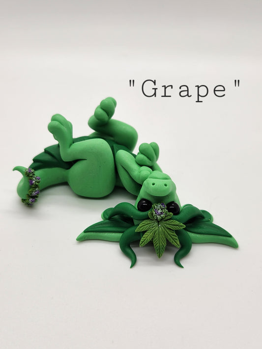 "Grape" green 420 bud flower dragon baby scuplture