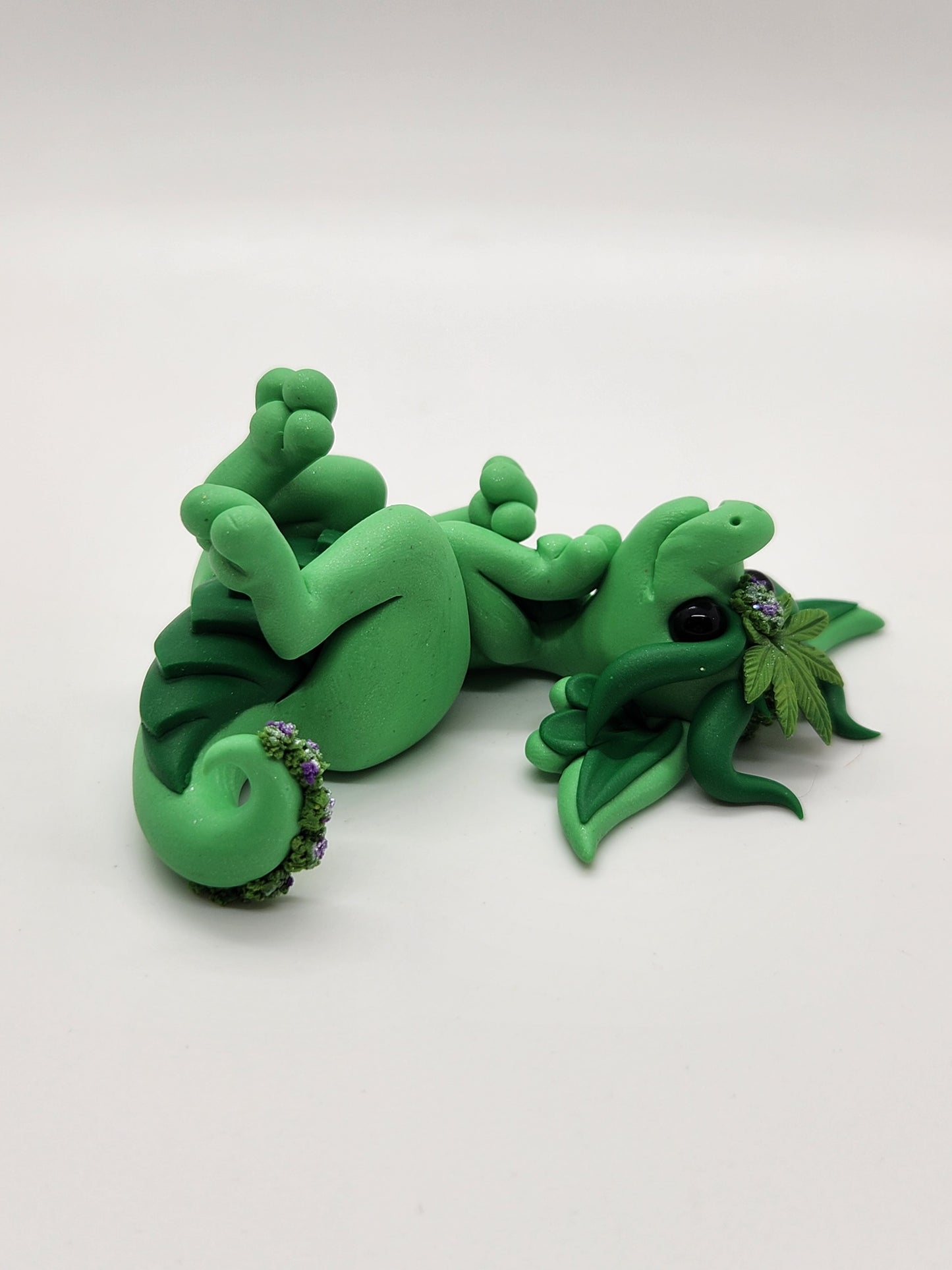 "Grape" green 420 bud flower dragon baby scuplture